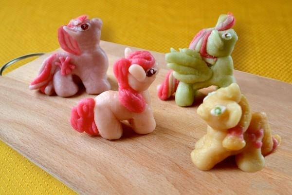 Фигурки из марципана своими руками для торта Фигурки из марципана своими руками для торта