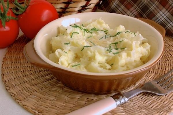 http://www.allwomens.ru/uploads/files/recipes/20130912/kartofelnoe-pyure-s-kapustoy.jpg