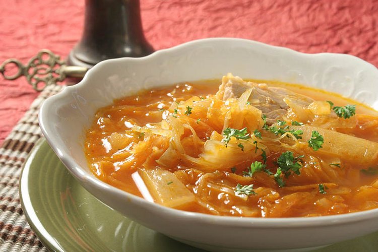 Как приготовить вкусный бисквитный торт с фото