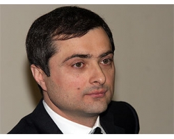 Владислав Cурков: биография