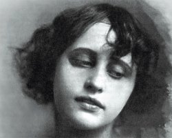 Вера Холодная: одна, но пламенная страсть