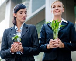 Зависть на работе. Как с нею справиться