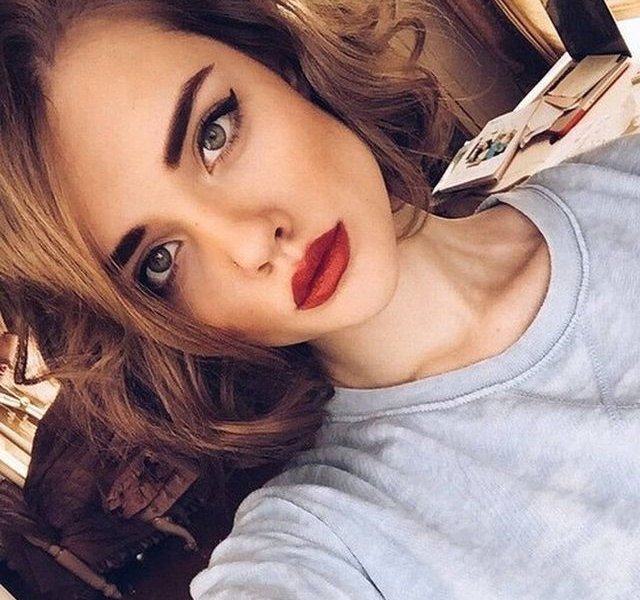Weiblichkeit Und Schonheit Die Wahl Der Idealen Form Der Augenbrauen Und Make Up Fur Ihr Gesicht
