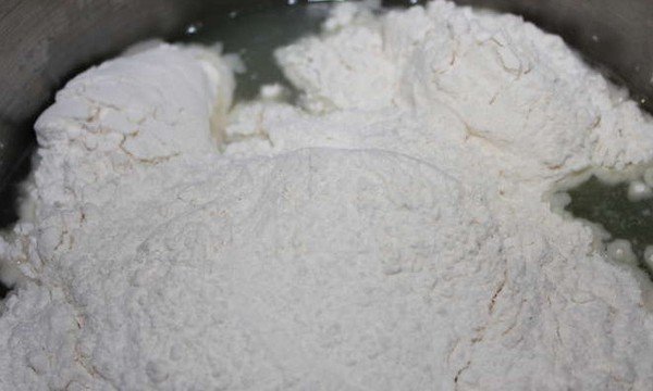 Курица запеченная с помидорами и сыром рецепт