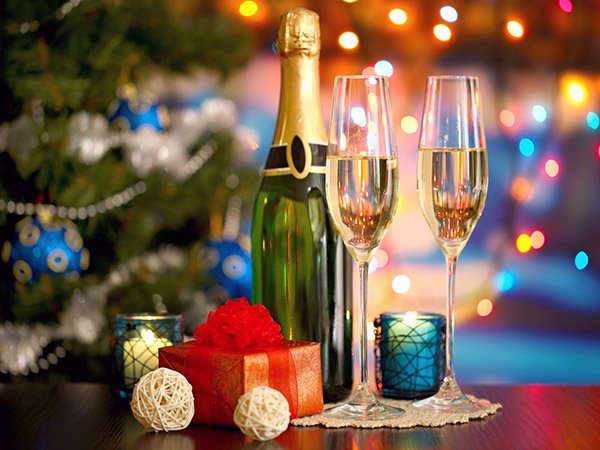 Короткий тост на новый год 2017 прикольные Короткий тост на новый год 2017 прикольные