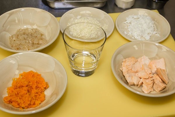 Салат мимоза с горбушей и яблоком классический рецепт с Салат мимоза с горбушей и яблоком классический рецепт с