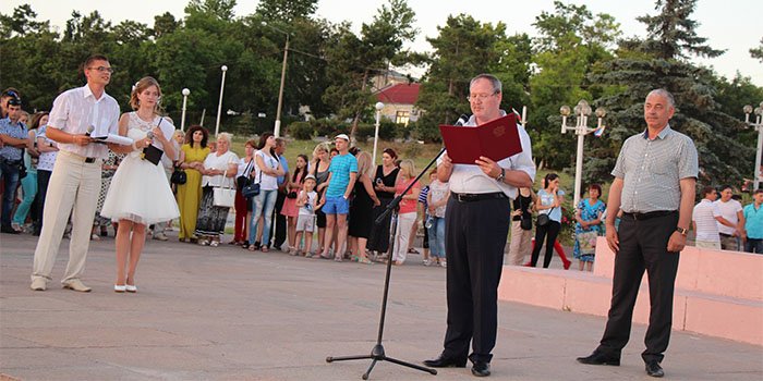 Смотреть Дыхательная гимнастика: польза, методики, показания видео Смотреть Дыхательная гимнастика: польза, методики, показания видео