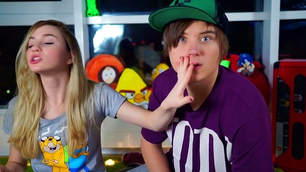 Слив фото Марьяны Ро (и видео)