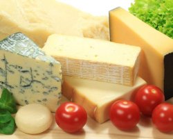 Польза и вред сыра: стоит ли его есть?