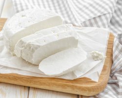 Адыгейский сыр в домашних условиях и особенности его хранения