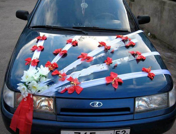Как украсит машину на свадьбу своими руками 