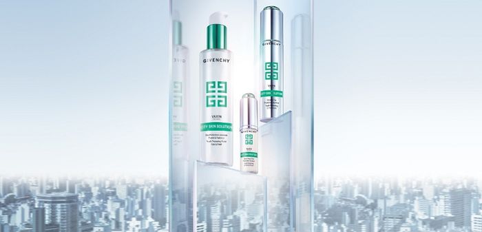    :        Givenchy VaxIn for Youth City Skin Solution