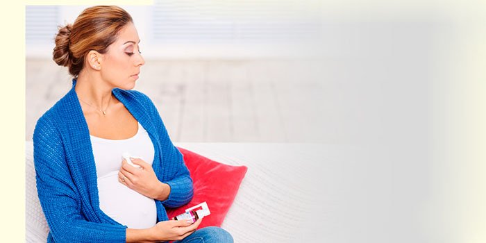 Как безопасно и эффективно лечить горло во время беременности?